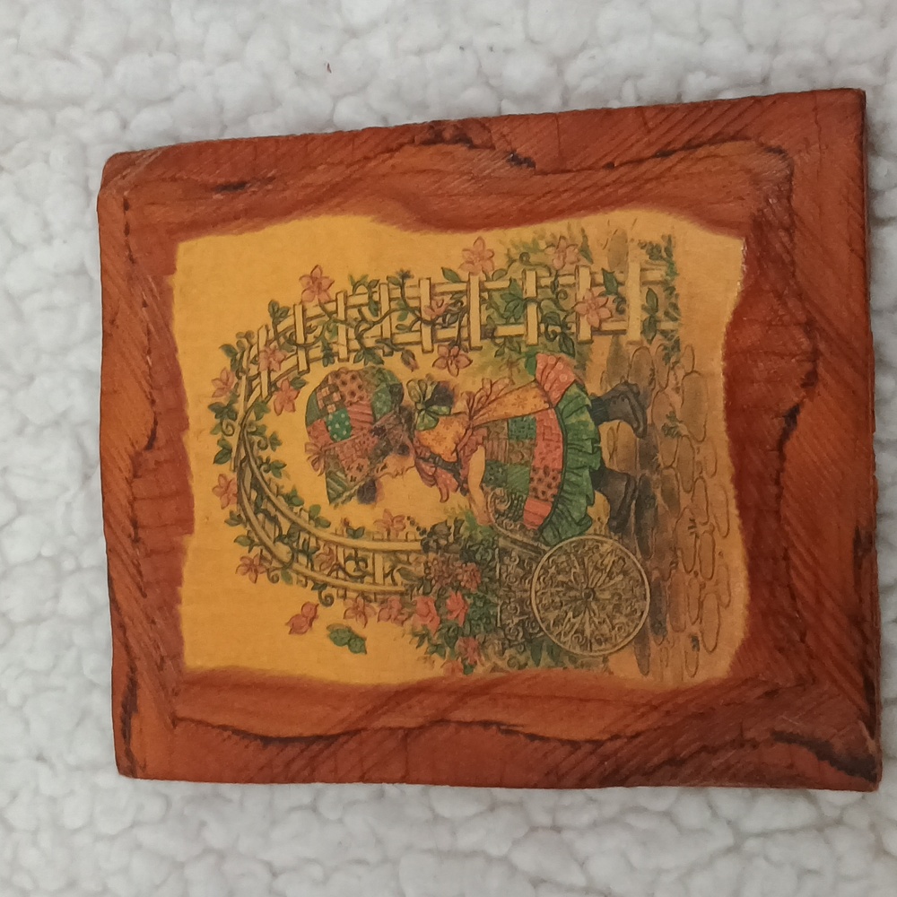Vintage Little Girl Wall Art Set - Picture 3 of 5
